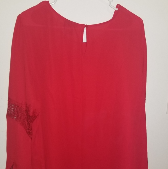 Red blouse - Picture 2 of 3